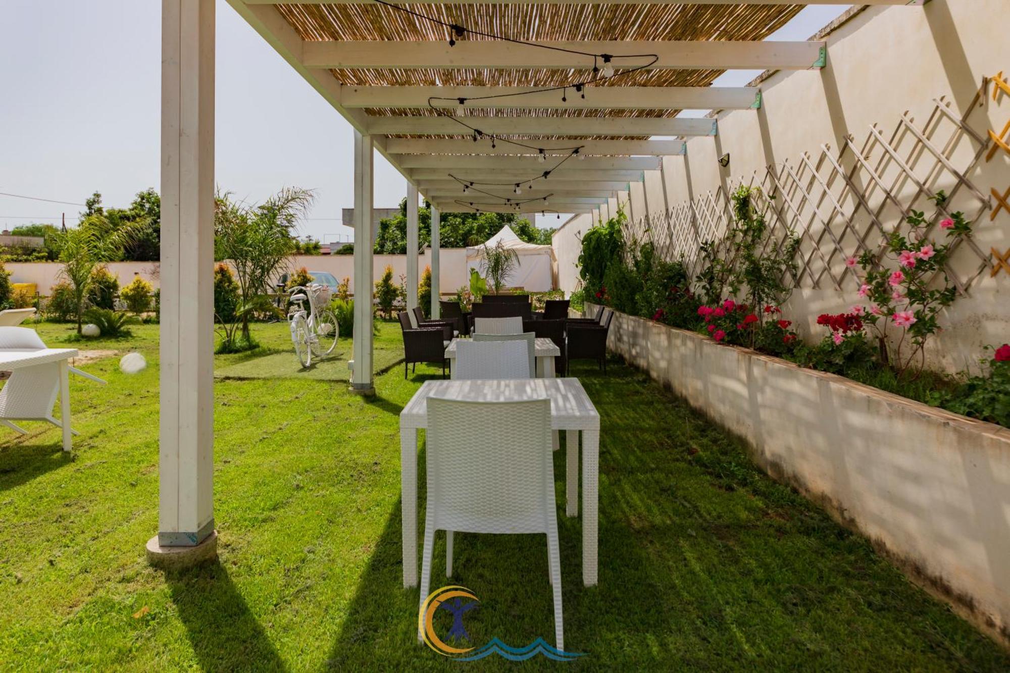 Villa Leonardo San Foca - Room, Pool & Restaurant Exteriör bild